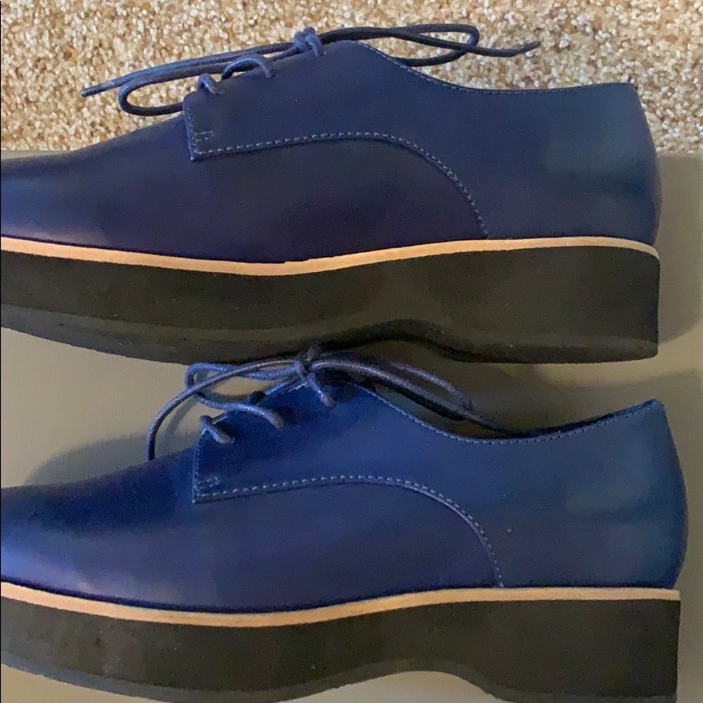 Blue oxfords - Picture 3 of 7